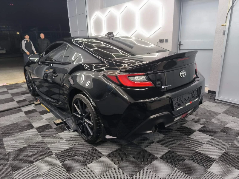 Toyota GR86 2.4i Premium Sport Performance Pack, снимка 6 - Автомобили и джипове - 52793858