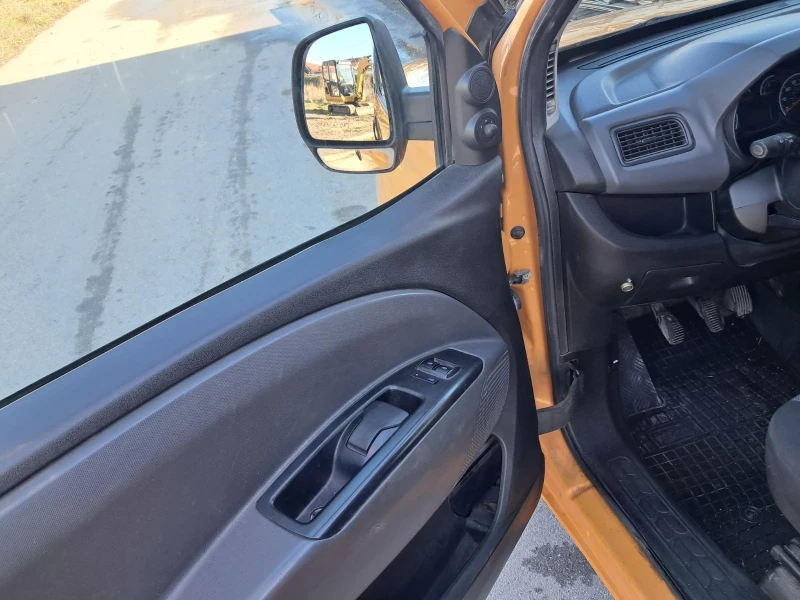 Fiat Doblo, снимка 4 - Автомобили и джипове - 52930414