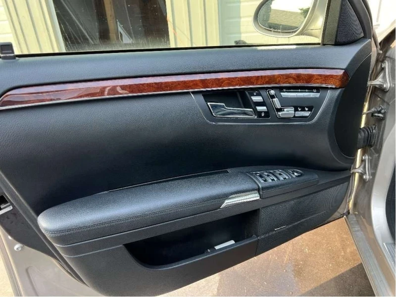 Mercedes-Benz S 550 * CARFAX * ЦЕНА ДО БГ, снимка 15 - Автомобили и джипове - 53194445