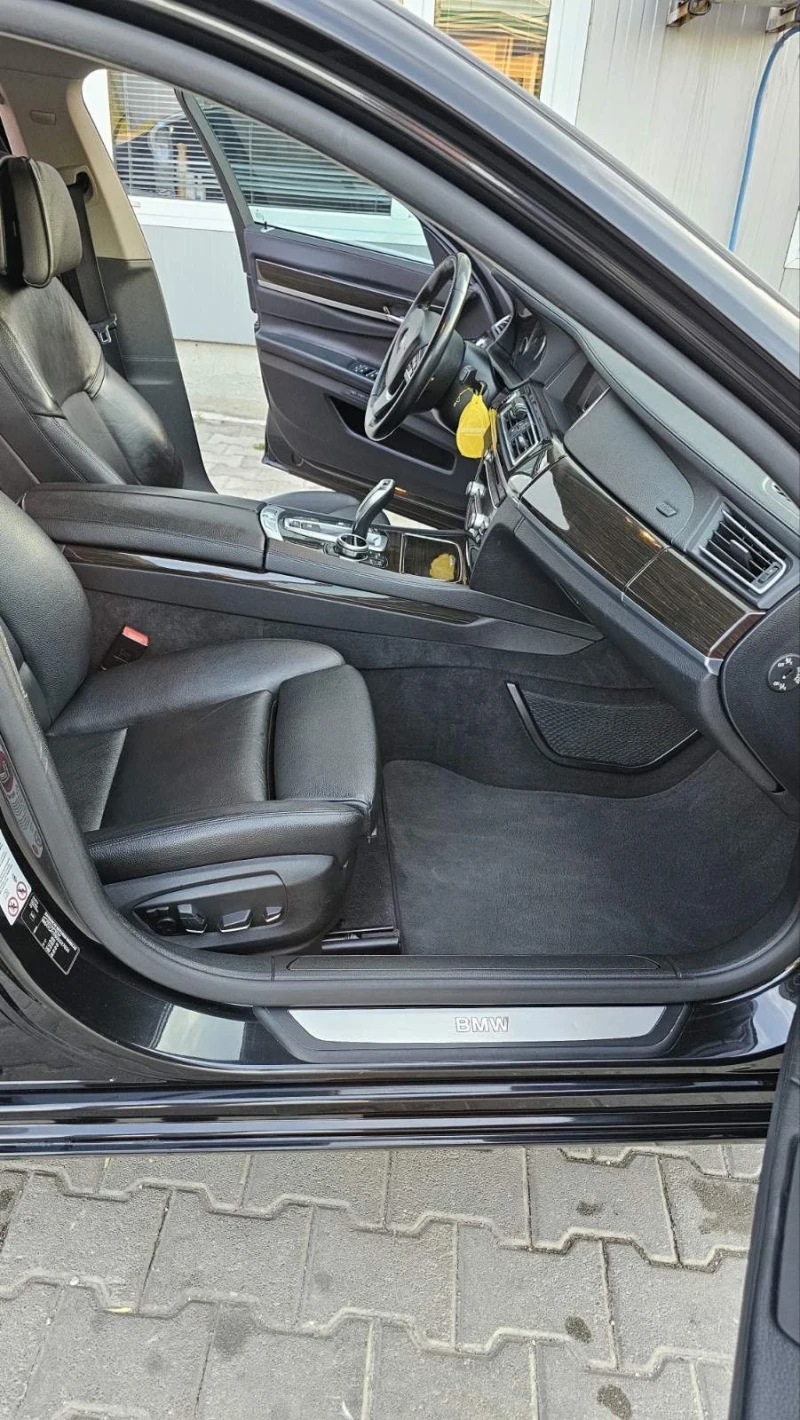 BMW 730 3.0 Diesel X-Drive  /Уникат /сменени вериги, снимка 10 - Автомобили и джипове - 53421196