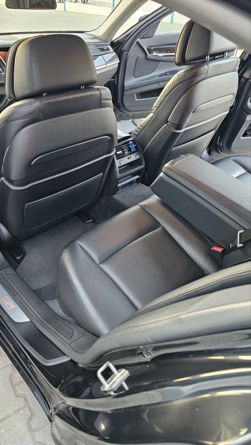 BMW 730 3.0 Diesel X-Drive  /Уникат /сменени вериги, снимка 13 - Автомобили и джипове - 53421196