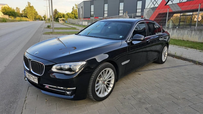 BMW 730 3.0 Diesel X-Drive  /Уникат /сменени вериги, снимка 4 - Автомобили и джипове - 53421196