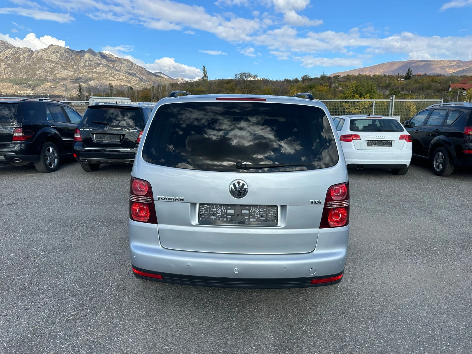 VW Touran 1.9TDI* FACELIFT* КСЕНОН* НАВИ - изображение 6