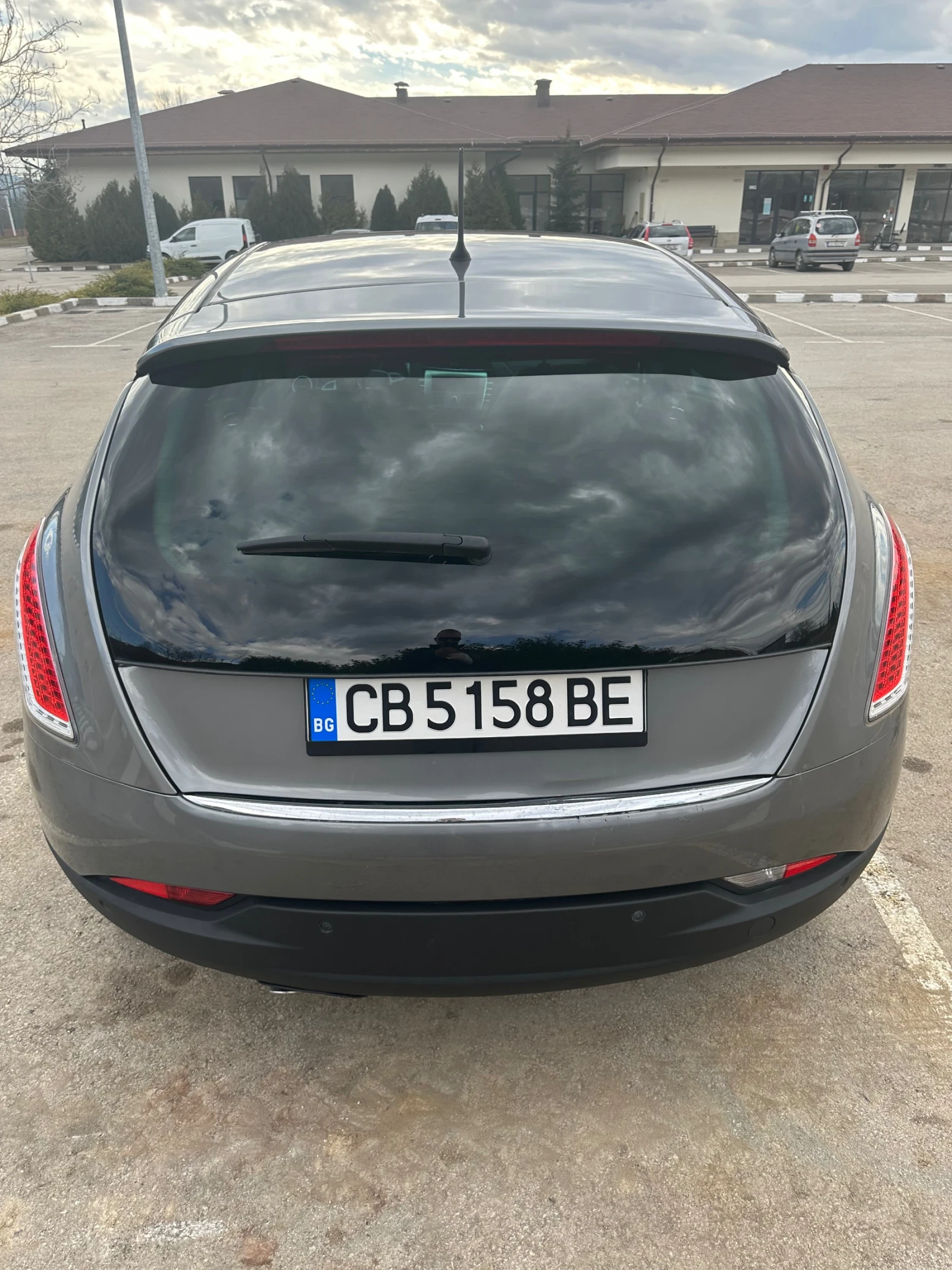 Lancia Delta 1.8 turbo - изображение 6