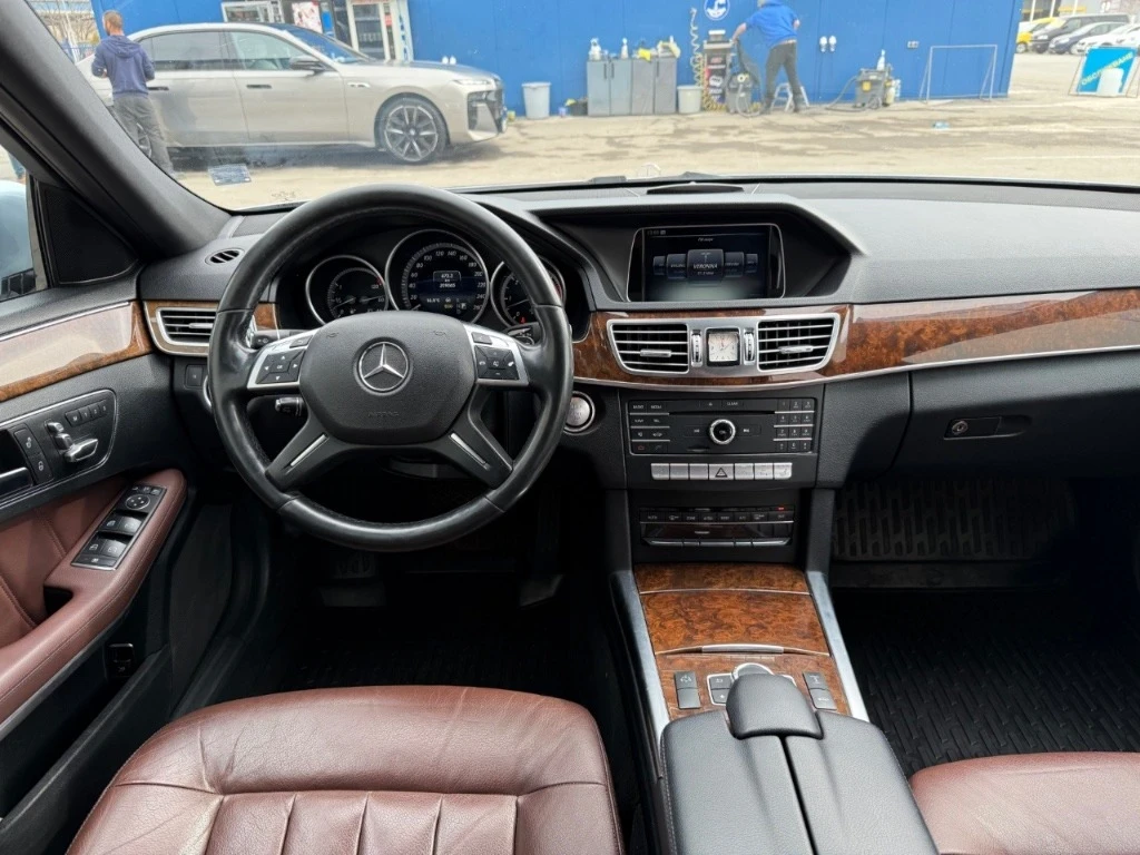 Mercedes-Benz E 350  - изображение 9