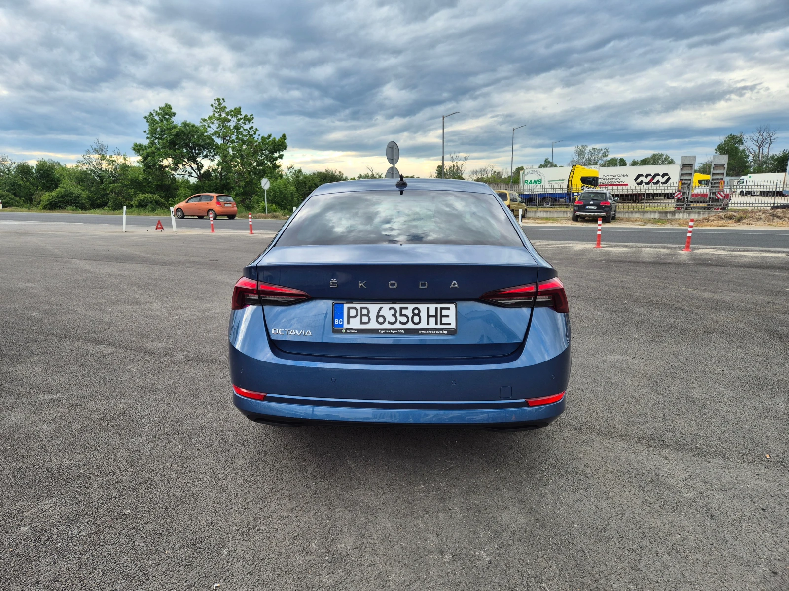 Skoda Octavia С-Гаранция 2.0 TDI A/T 150кс - изображение 4