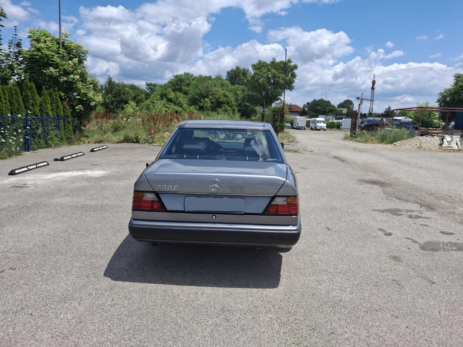 Mercedes-Benz 124 E 200 - изображение 4