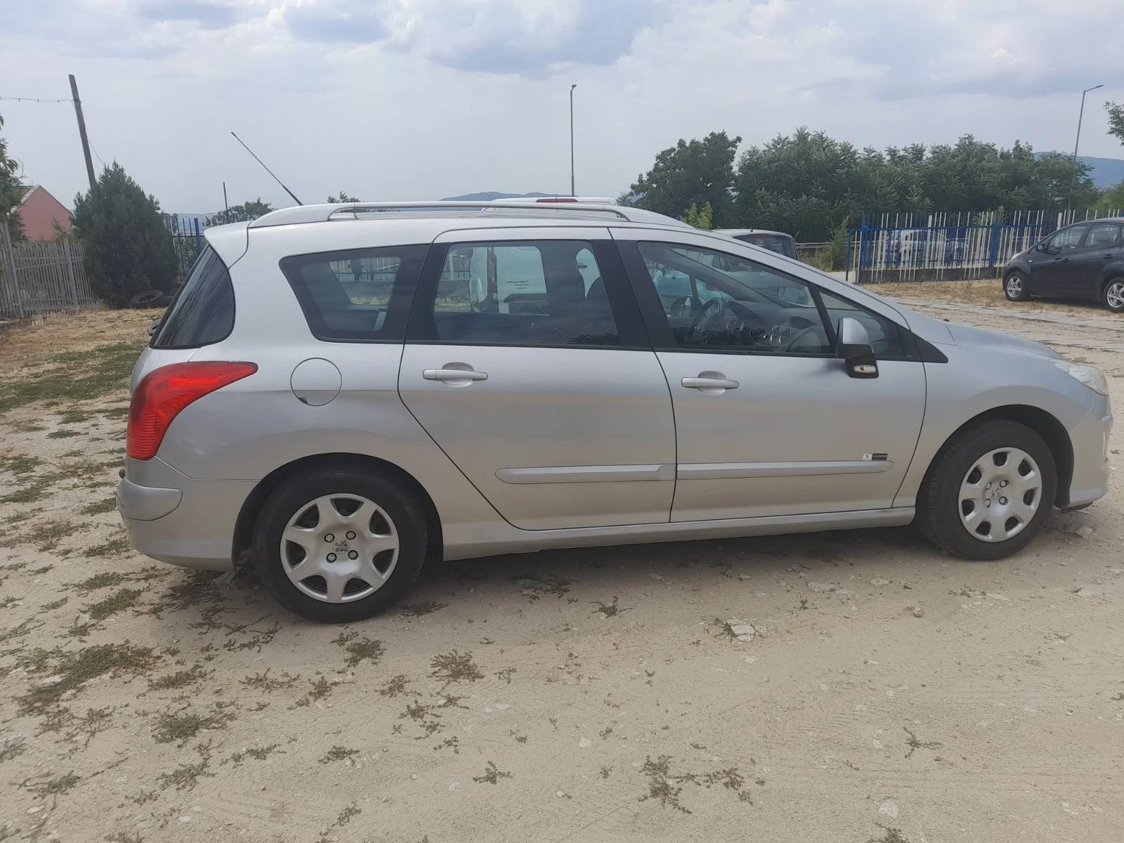 Peugeot 308 1.6 HDI - изображение 9