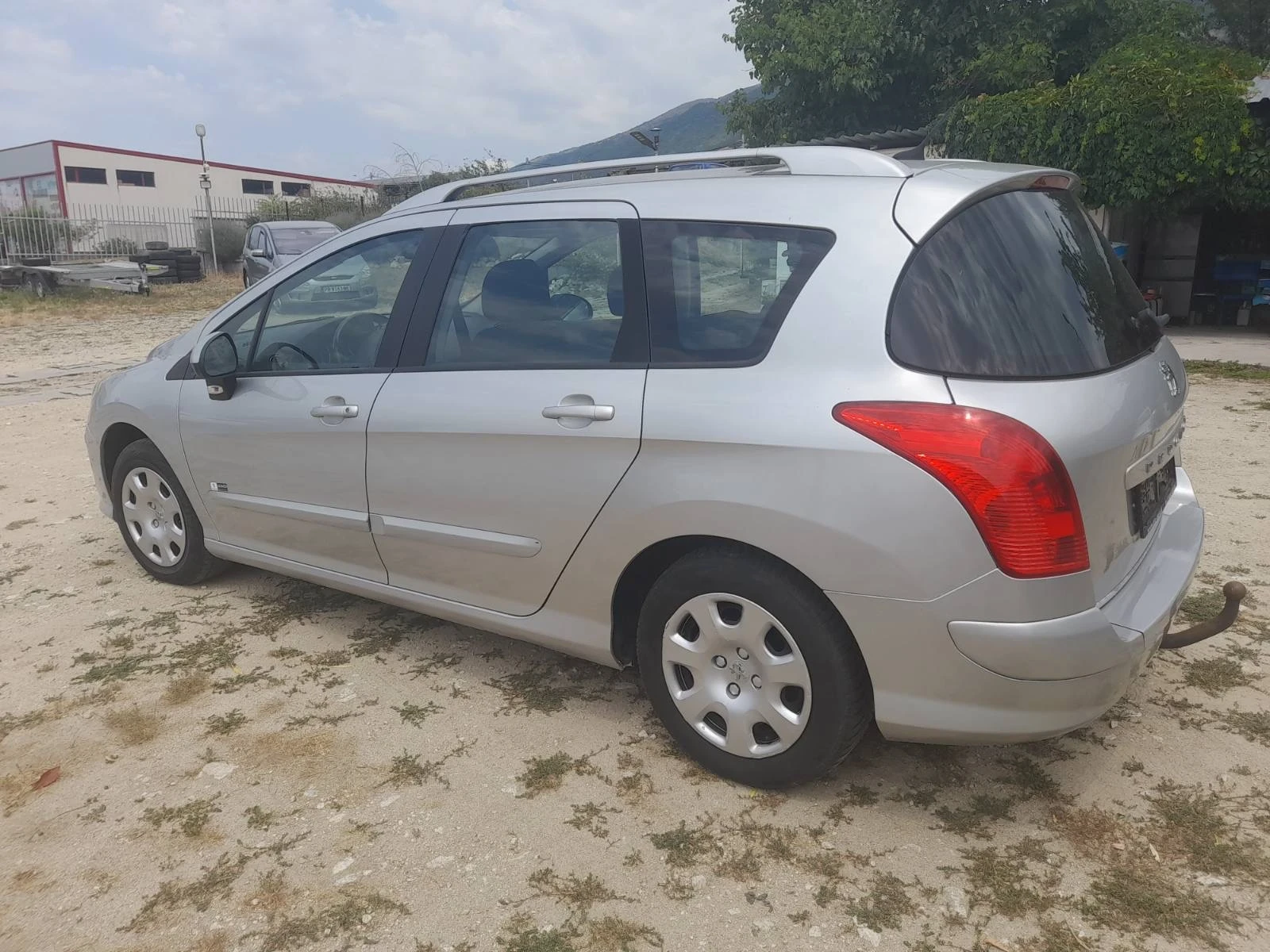 Peugeot 308 1.6 HDI - изображение 10