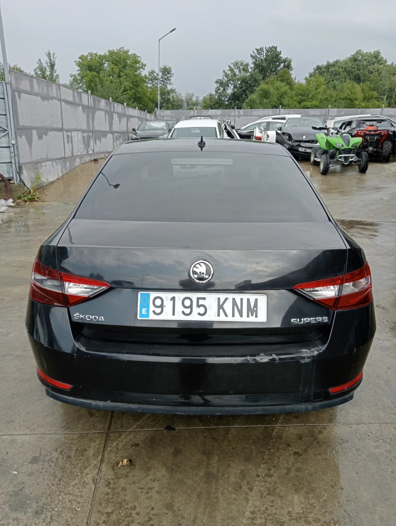 Skoda Superb  - изображение 2