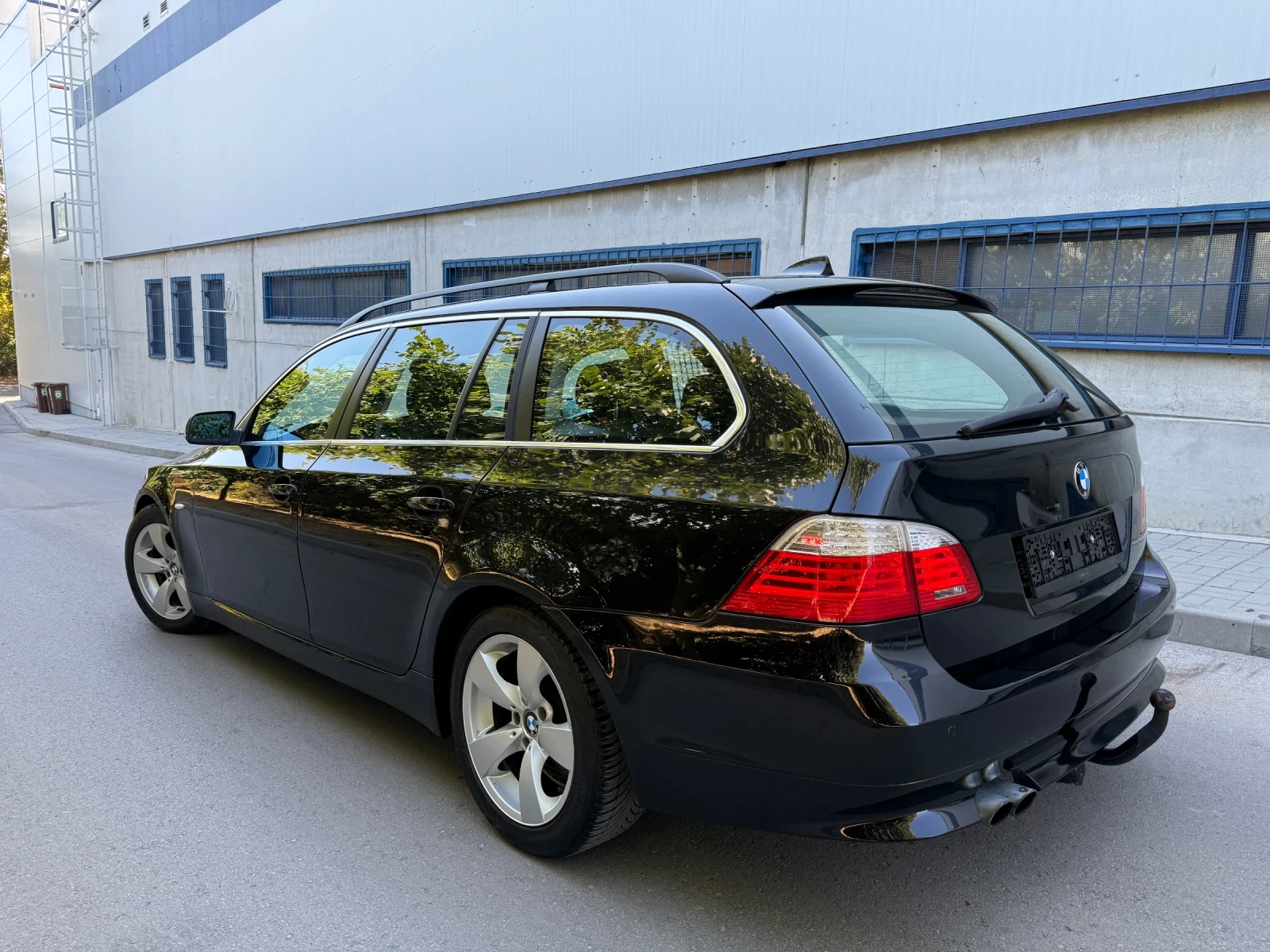 BMW 523 FACELIFT/AUTOMATIC - изображение 5