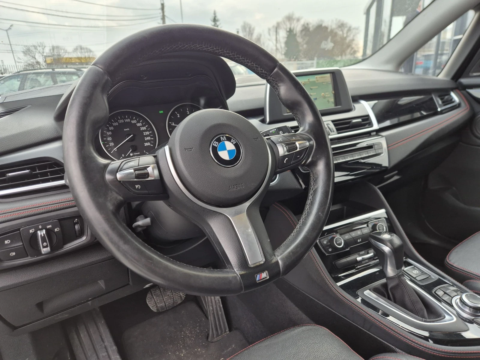 BMW 218 2.0d, снимка 8 - Автомобили и джипове - 52007593