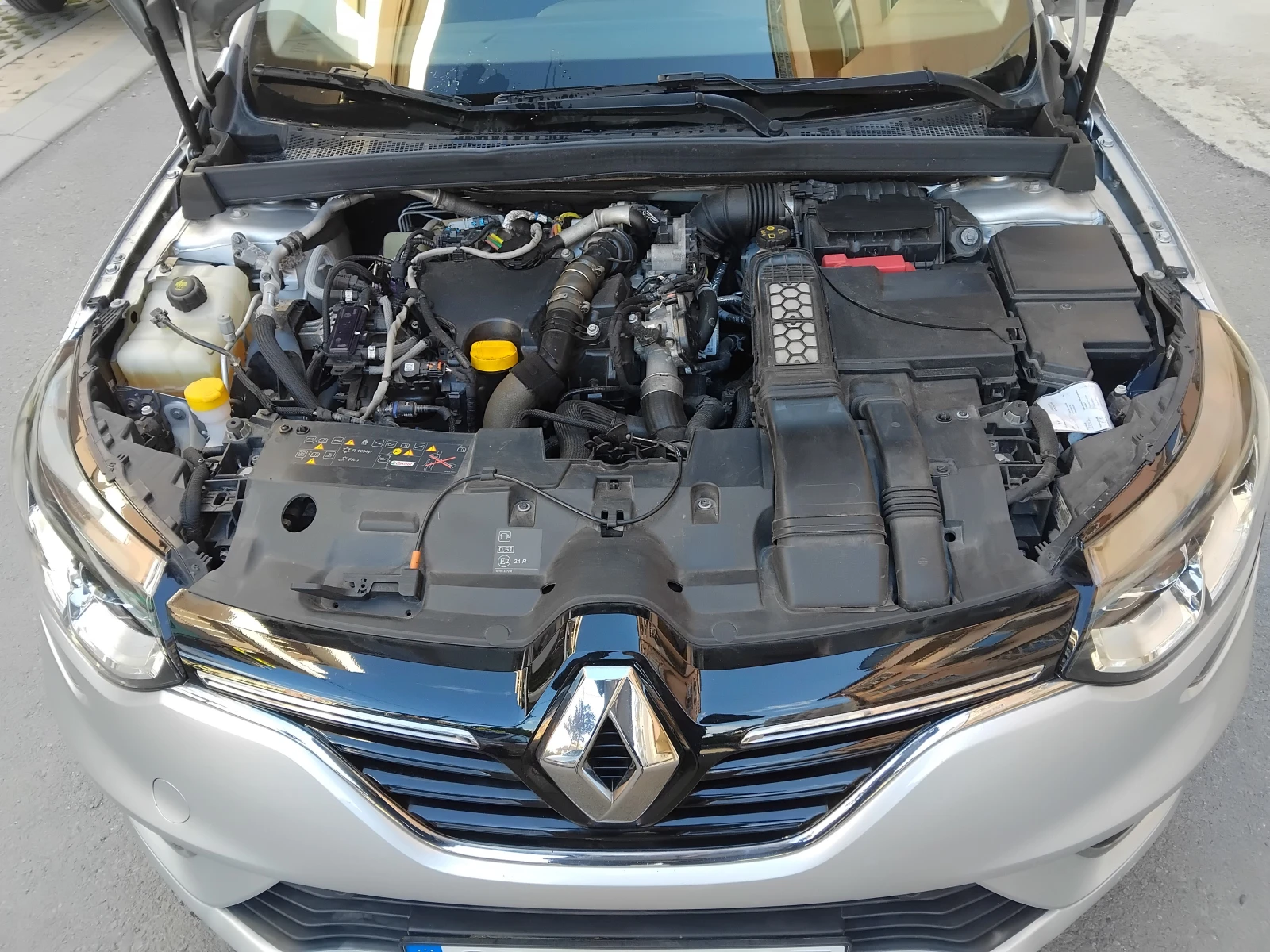 Renault Megane  - изображение 8