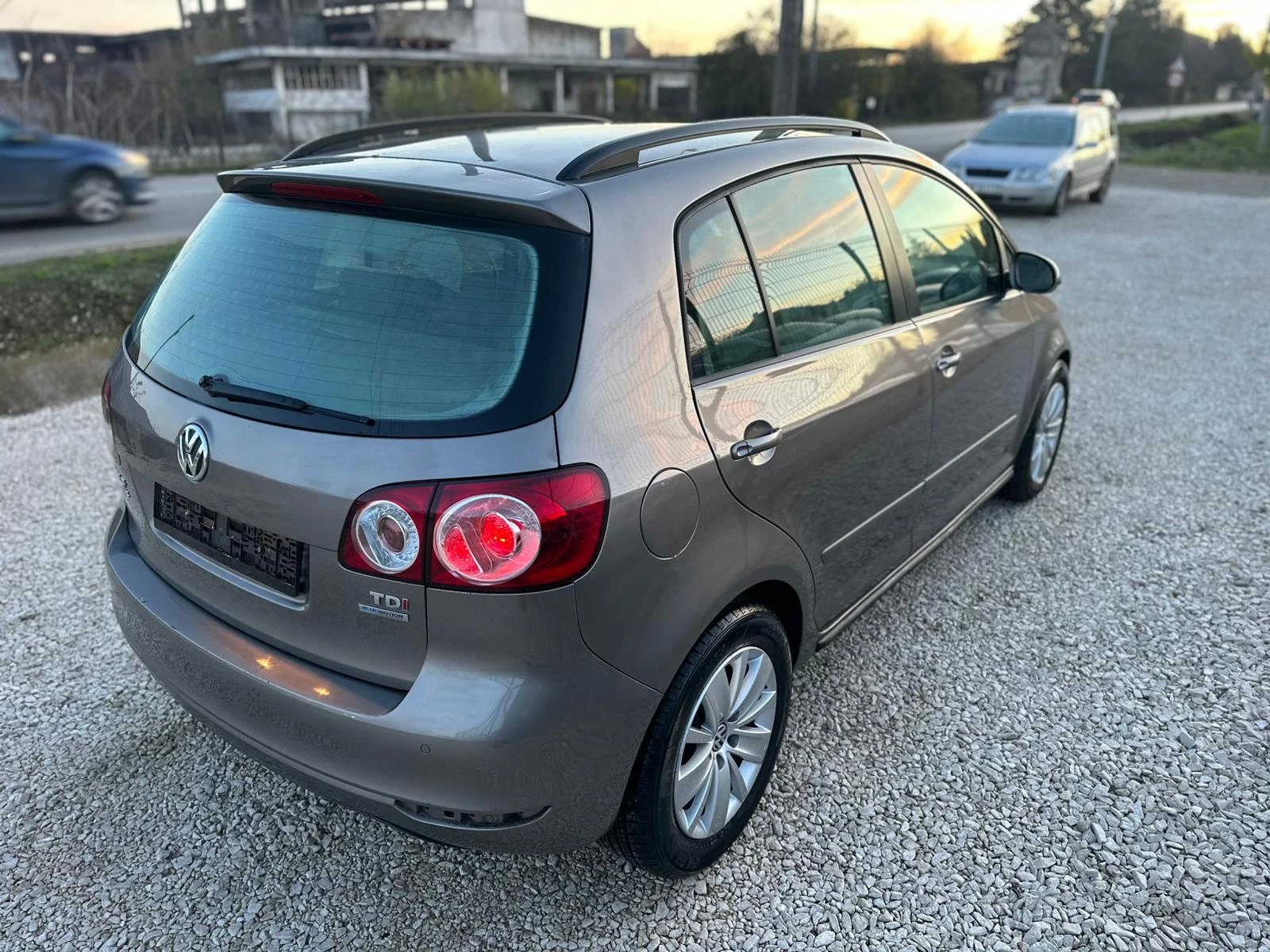 VW Golf Plus Топ - изображение 6