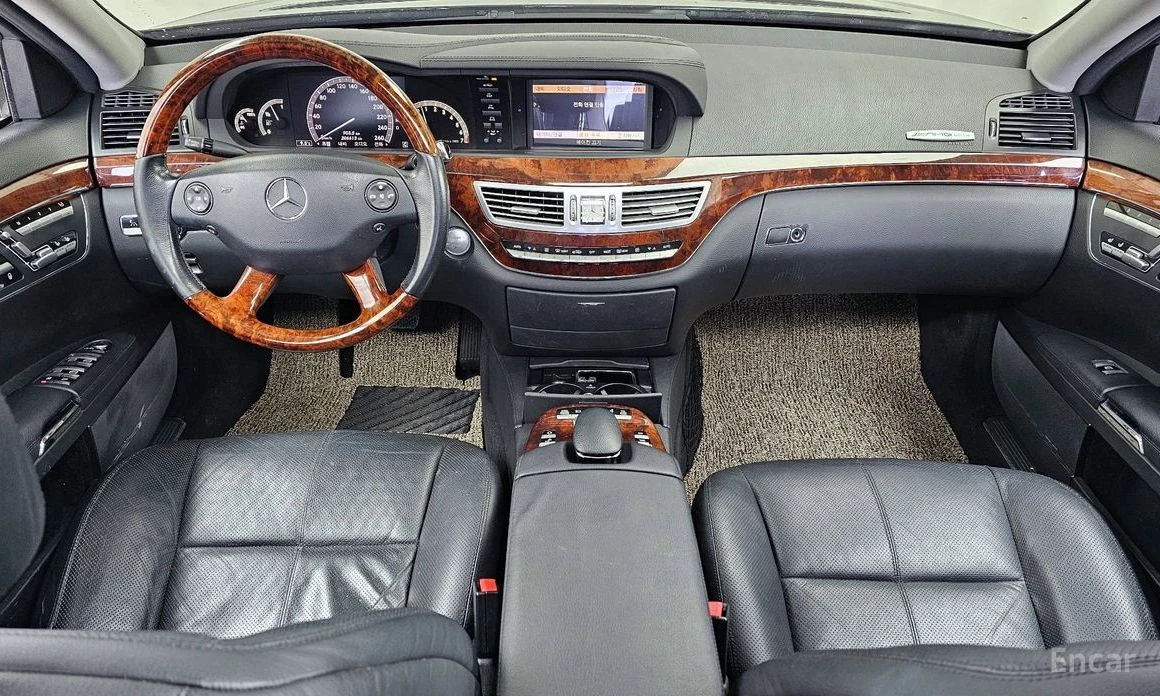 Mercedes-Benz S 550  - изображение 7