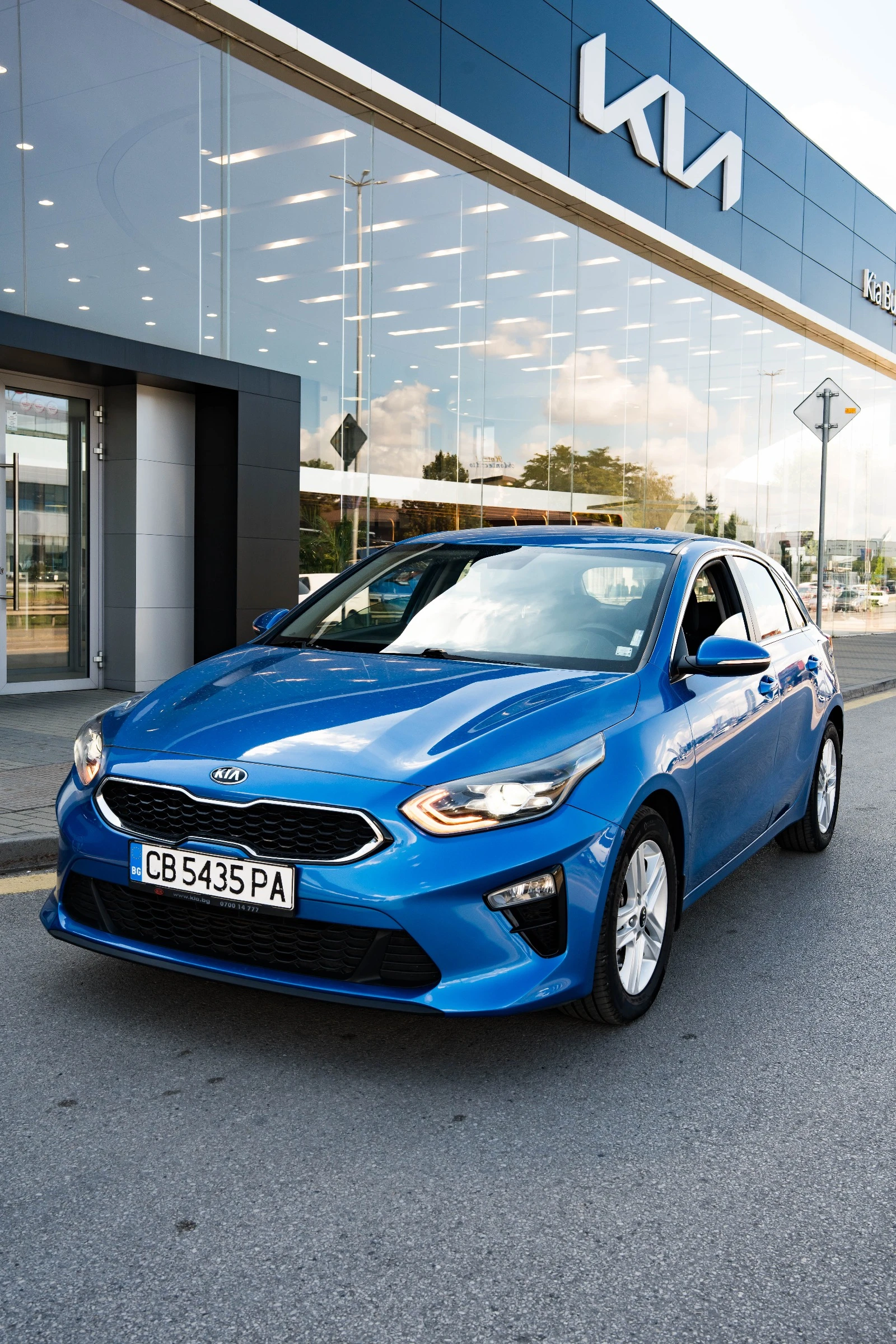 Kia Ceed 1.4 GDI 140p.s. | Mobile.bg � ����������� 1