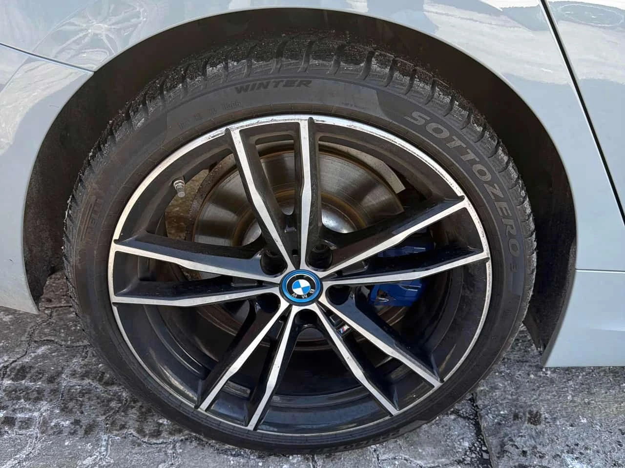 BMW 330 * 330e xDrive * М-пакет* HEAD-UP* 360* , снимка 7 - Автомобили и джипове - 53819545