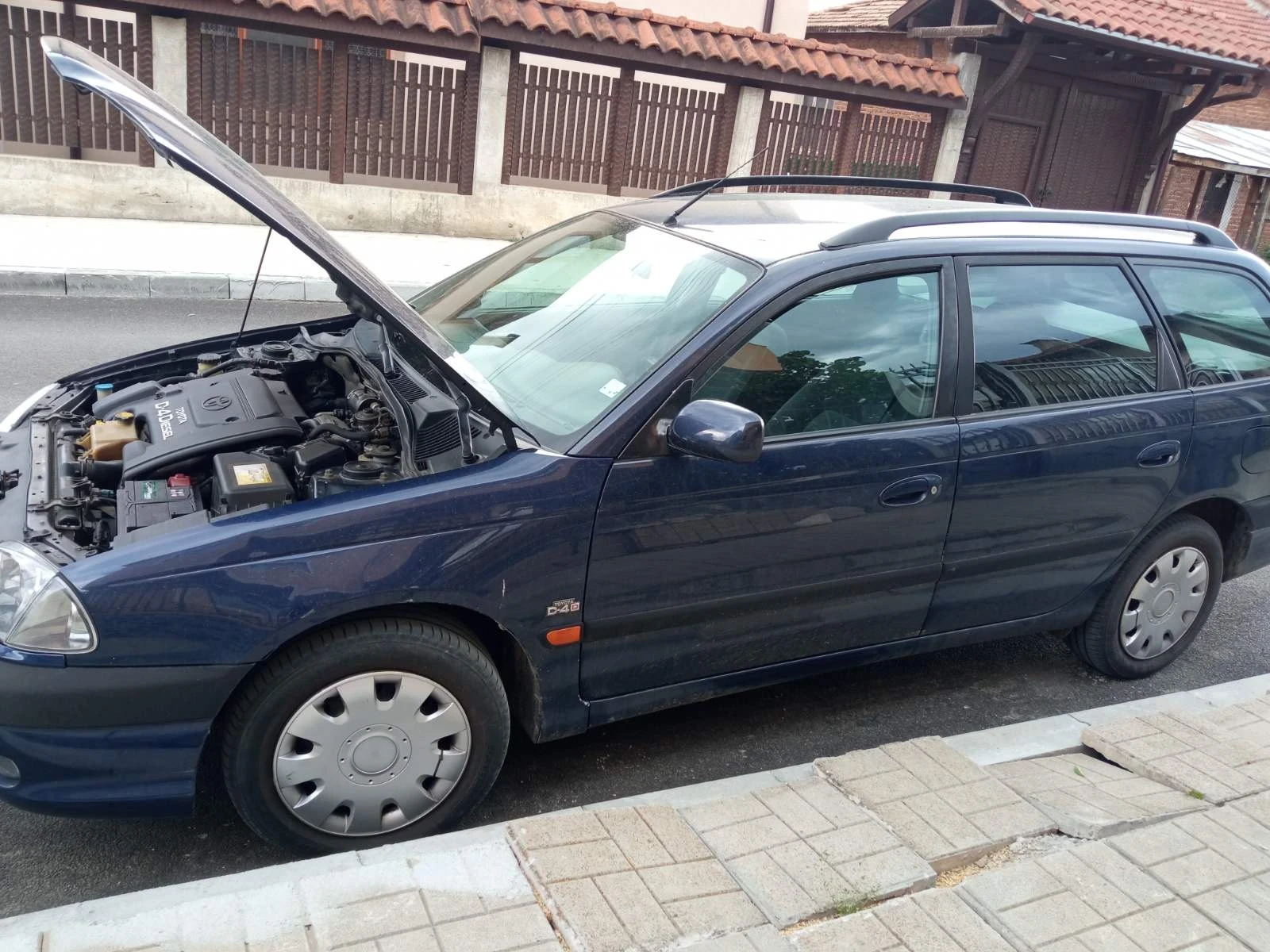Toyota Avensis, снимка 7 - Автомобили и джипове - 54769594