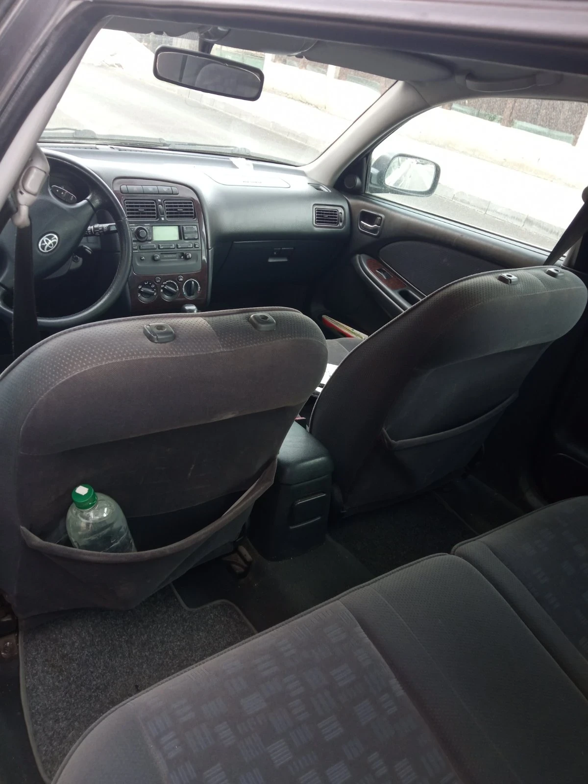 Toyota Avensis, снимка 4 - Автомобили и джипове - 54769594