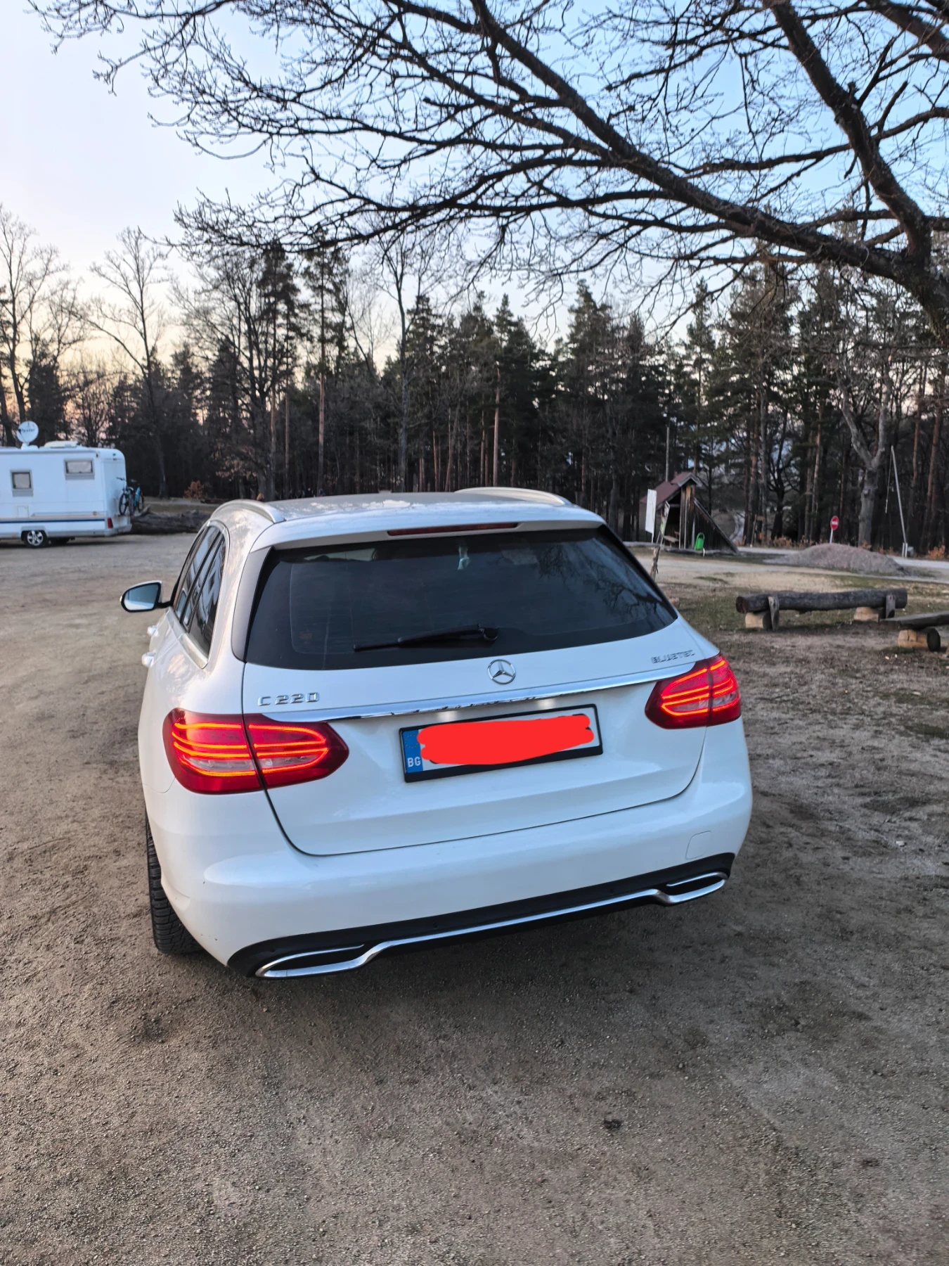 Mercedes-Benz C 220 220, снимка 6 - Автомобили и джипове - 54193602