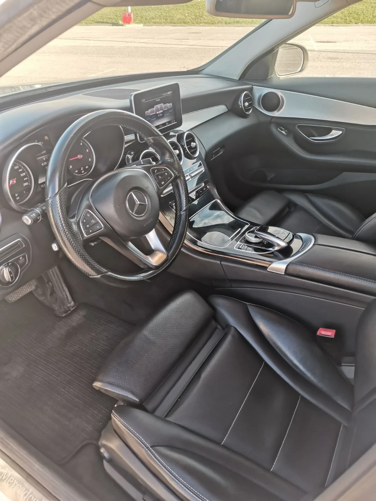 Mercedes-Benz C 220 220, снимка 8 - Автомобили и джипове - 54193602