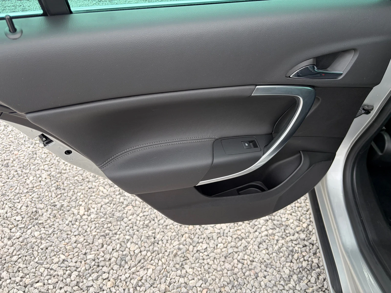 Opel Insignia COSMO 2.0CDTI-164k.c. Facelift /AUTOMATIC, NAVI/, снимка 10 - Автомобили и джипове - 54260049