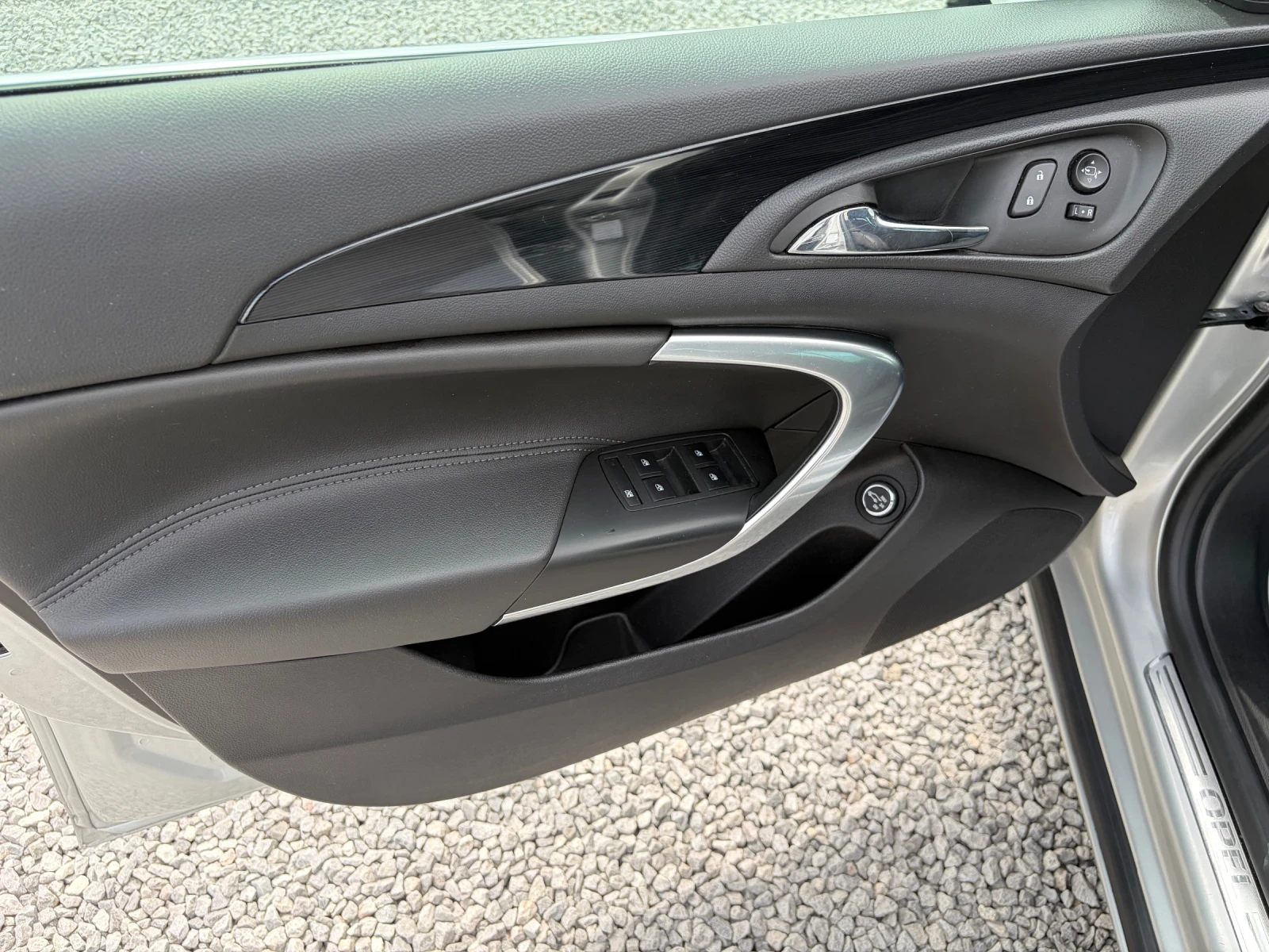 Opel Insignia COSMO 2.0CDTI-164k.c. Facelift /AUTOMATIC, NAVI/, снимка 7 - Автомобили и джипове - 54260049