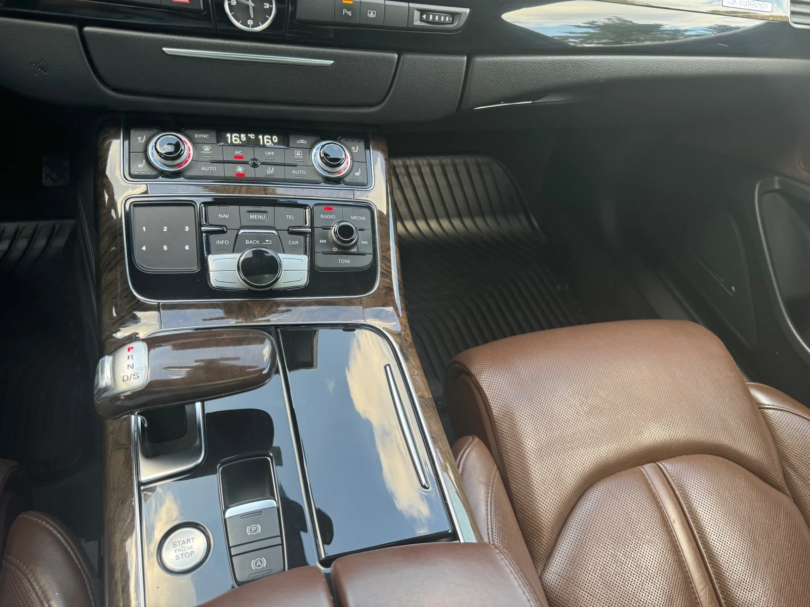Audi A8 4.2.i Дълга База.Бартер., снимка 5 - Автомобили и джипове - 54438051
