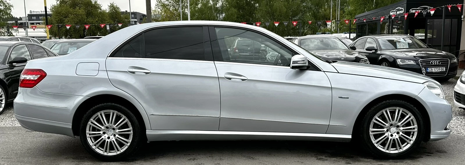 Mercedes-Benz E 350 3.0D 231HP ELEGANCE DISTRONIC BLIND SPOT CAM EU5A, снимка 4 - Автомобили и джипове - 54470515