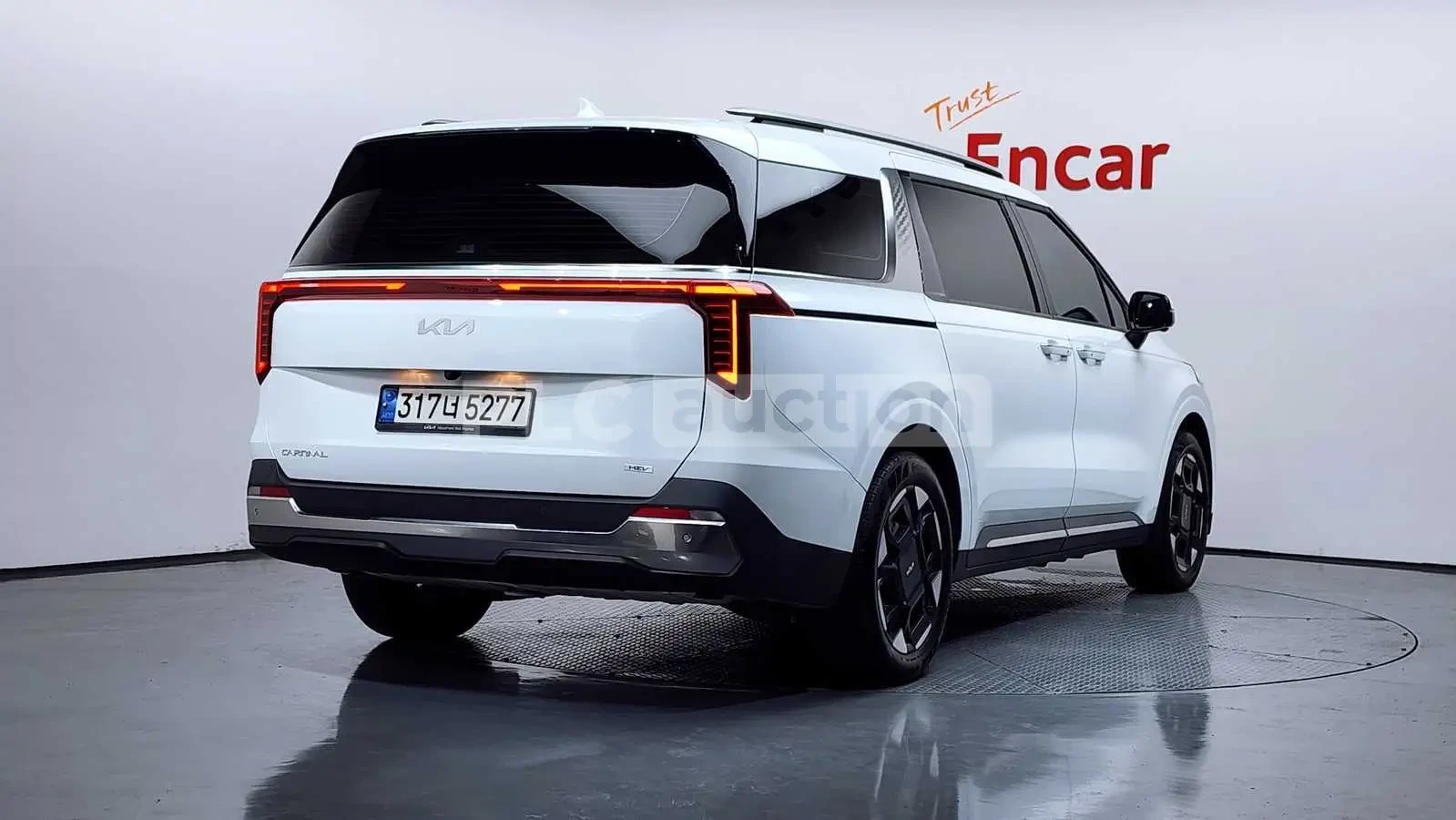 Kia Carnival Hybrid| 7 �����| DISTRONIC| 360������| ��������� | Mobile.bg � ����������� 3