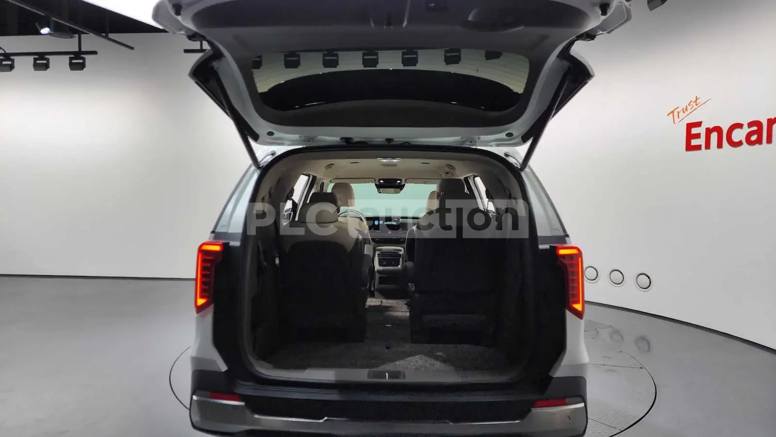 Kia Carnival Hybrid| 7 �����| DISTRONIC| 360������| ��������� | Mobile.bg � ����������� 13