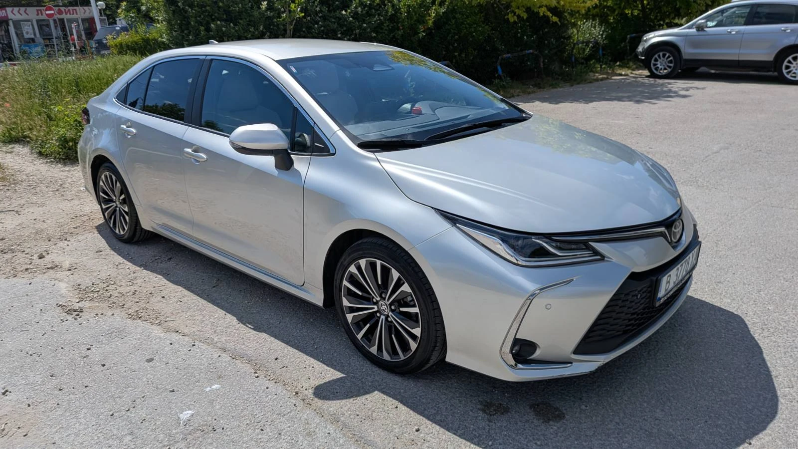 Toyota Corolla 1.5 CVT Executive, снимка 2 - Автомобили и джипове - 54918113