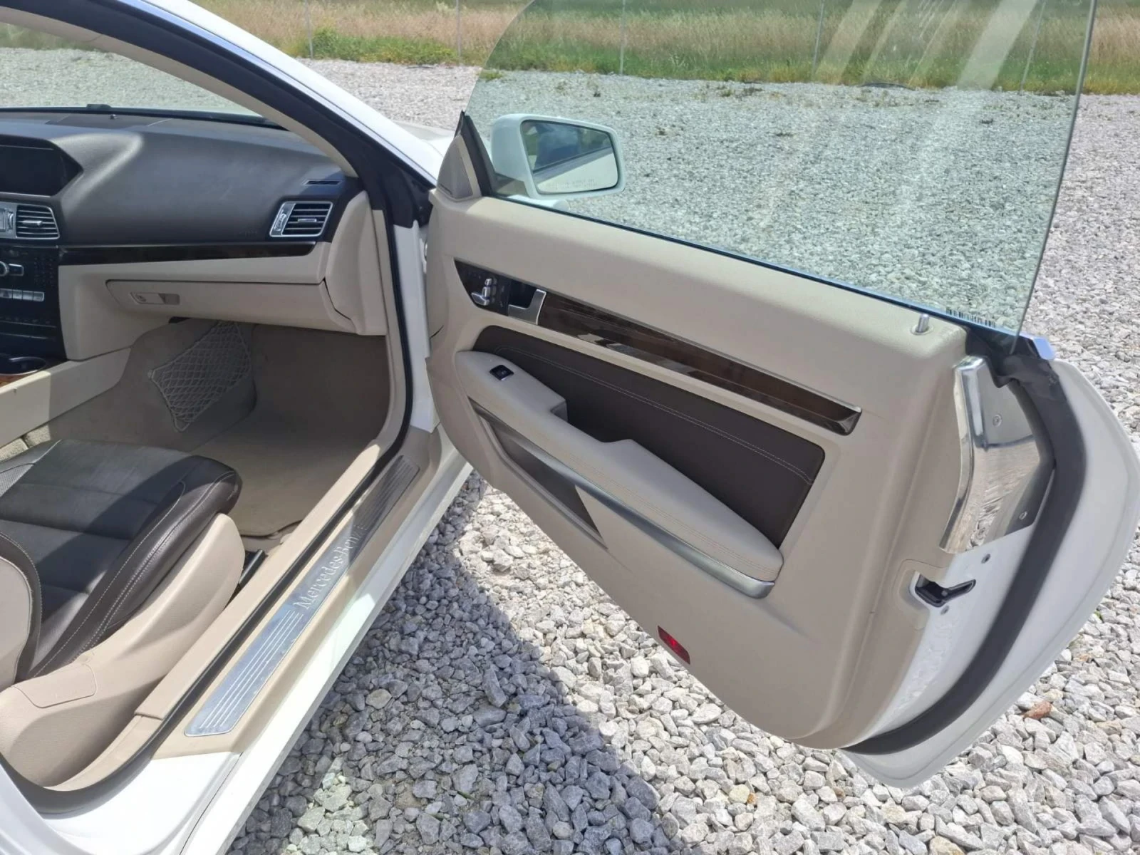 Mercedes-Benz E 400 3.0 AMG avt. navi kamera , снимка 16 - Автомобили и джипове - 54938091