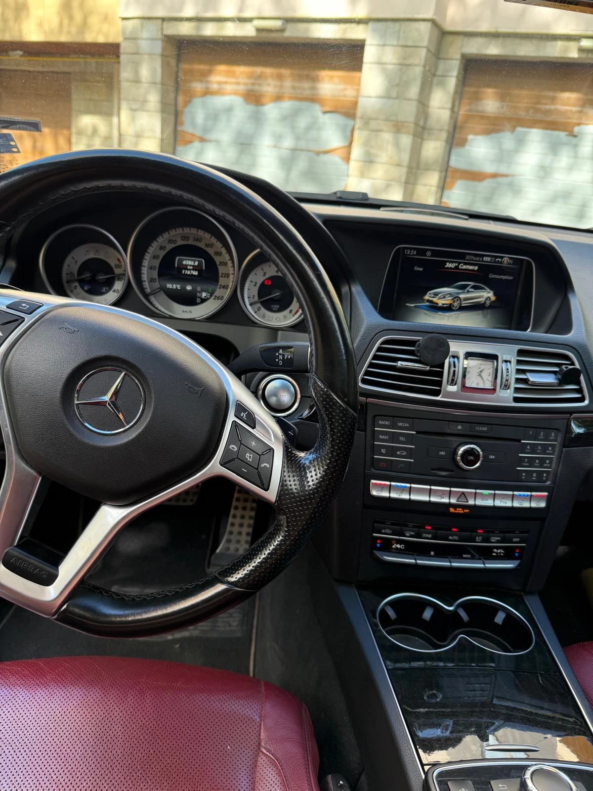 Mercedes-Benz E 400 Coupe AMG sytle 4matic панорамен люк хармонкардон , снимка 14 - Автомобили и джипове - 55307197
