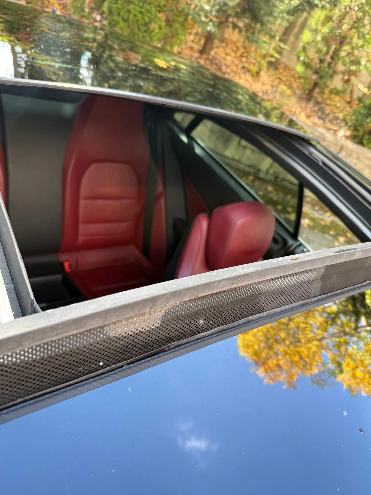 Mercedes-Benz E 400 Coupe AMG sytle 4matic панорамен люк хармонкардон , снимка 7 - Автомобили и джипове - 55307197