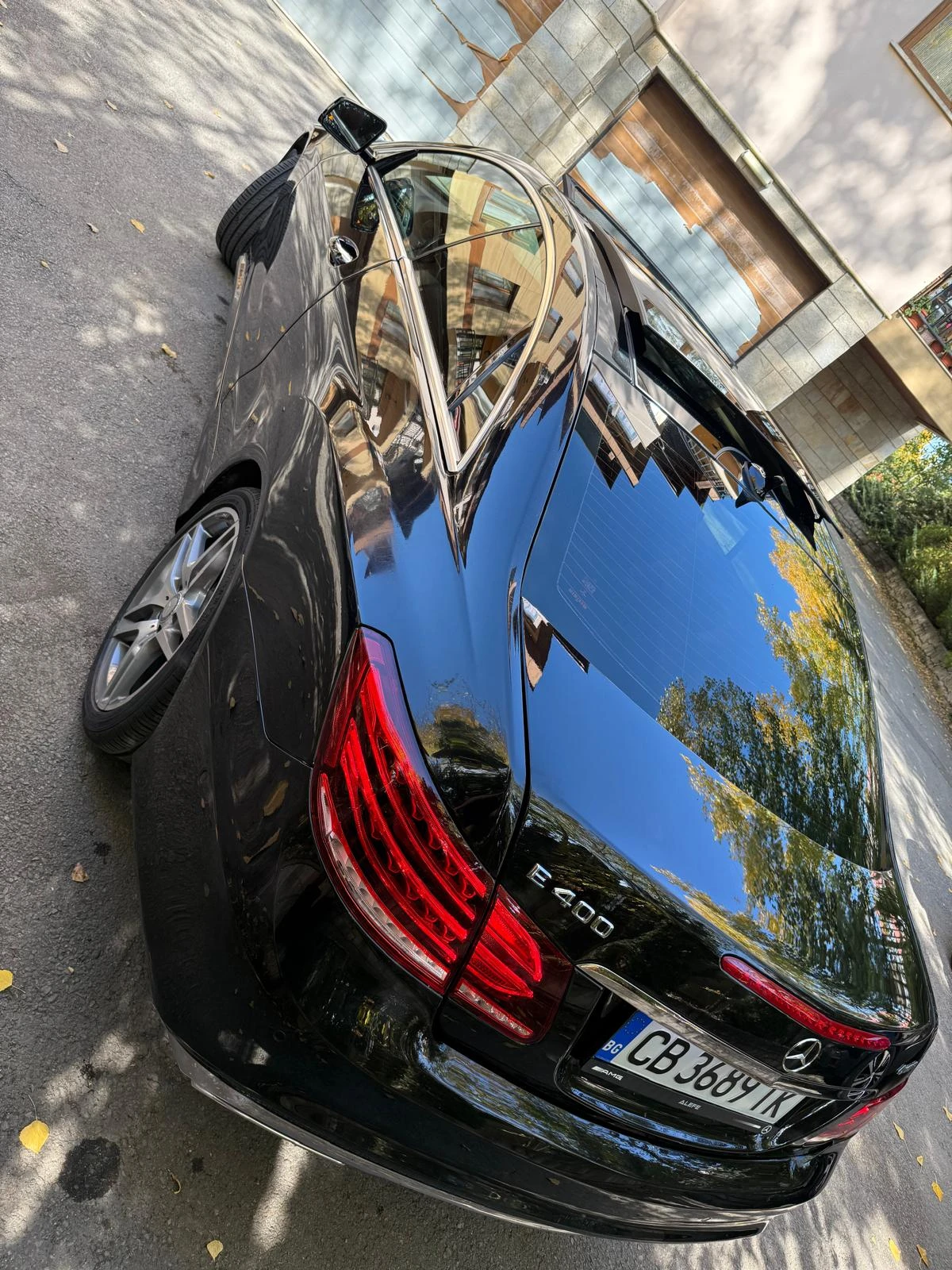 Mercedes-Benz E 400 Coupe AMG sytle 4matic панорамен люк хармонкардон , снимка 3 - Автомобили и джипове - 55307197
