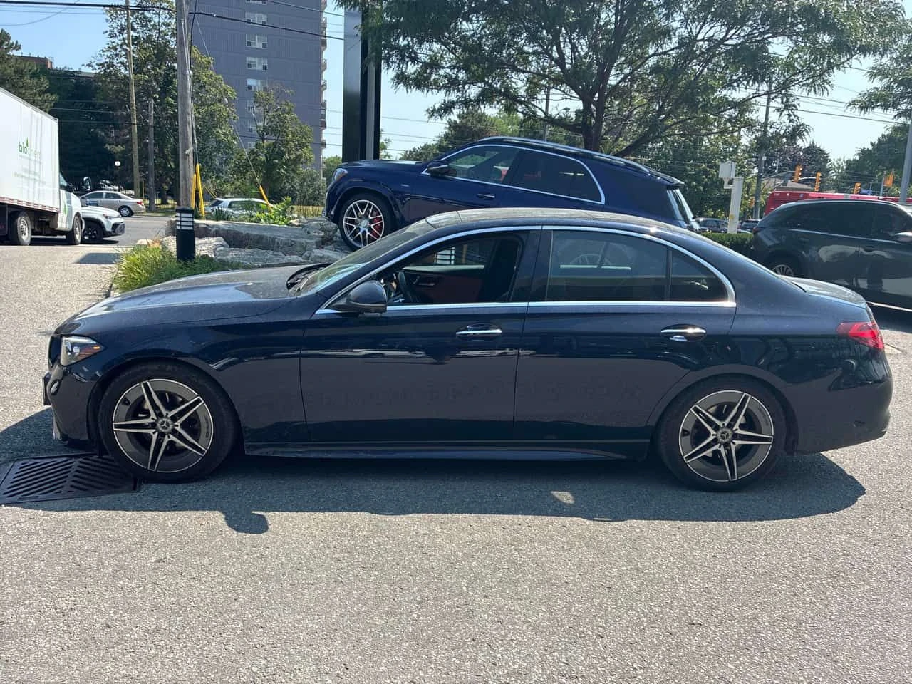 Mercedes-Benz C 300 * АВТОКРЕДИТ БЕЗ ПЪРВОНАЧАЛНА ВНОСКА* , снимка 2 - Автомобили и джипове - 55507067