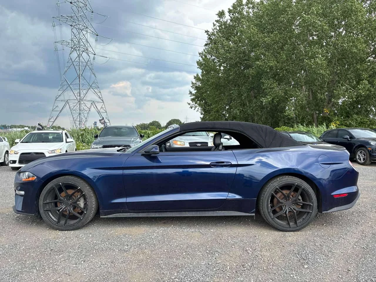 Ford Mustang ECOBOOST CABRIO * ПОДГРЕВ * ОБДУХВАНЕ* КОЖА* , снимка 3 - Автомобили и джипове - 55704129