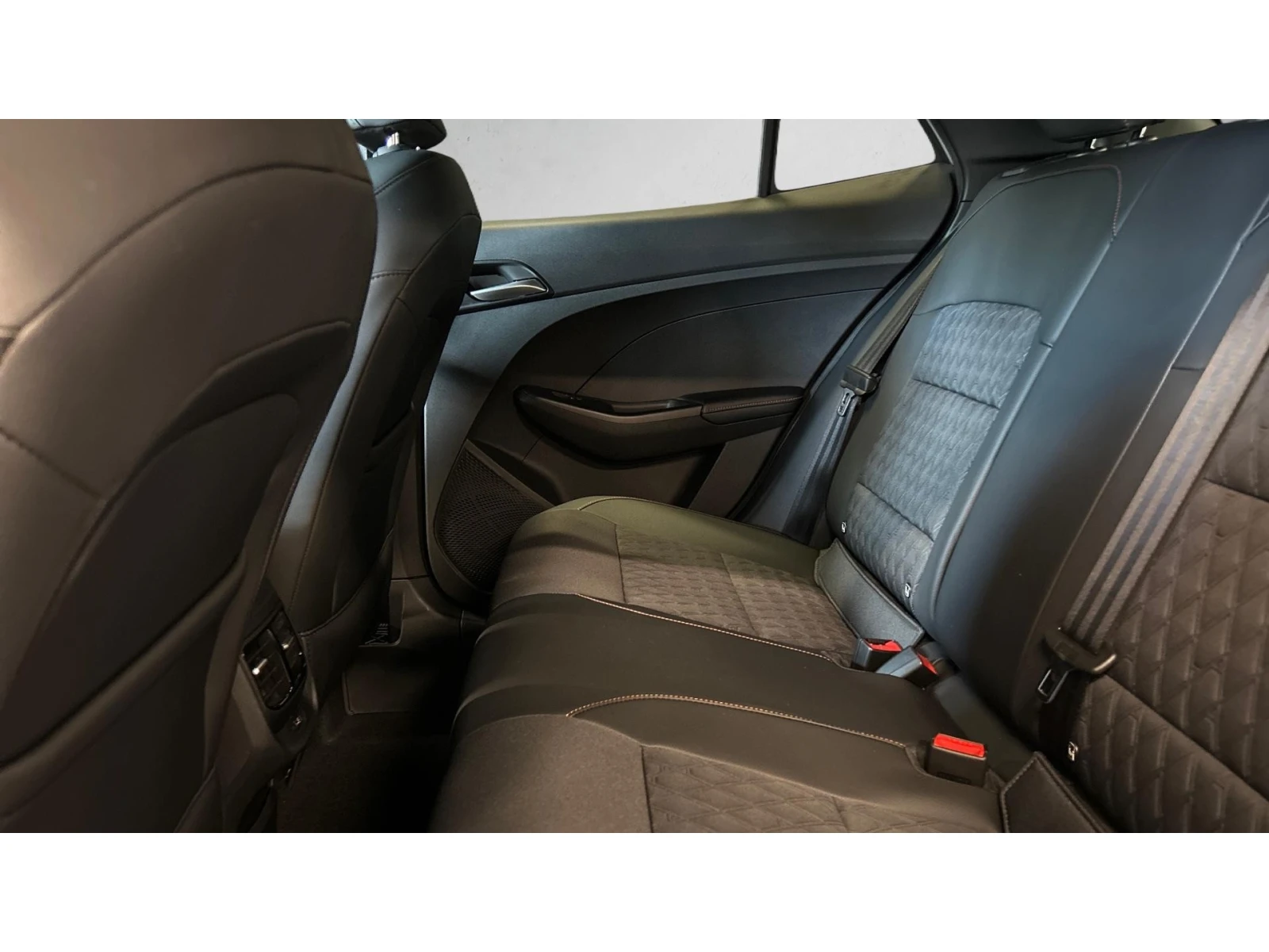 Mg 3 Hybrid Hybrid, Месечна вноска от 222  , снимка 11 - Автомобили и джипове - 55888481