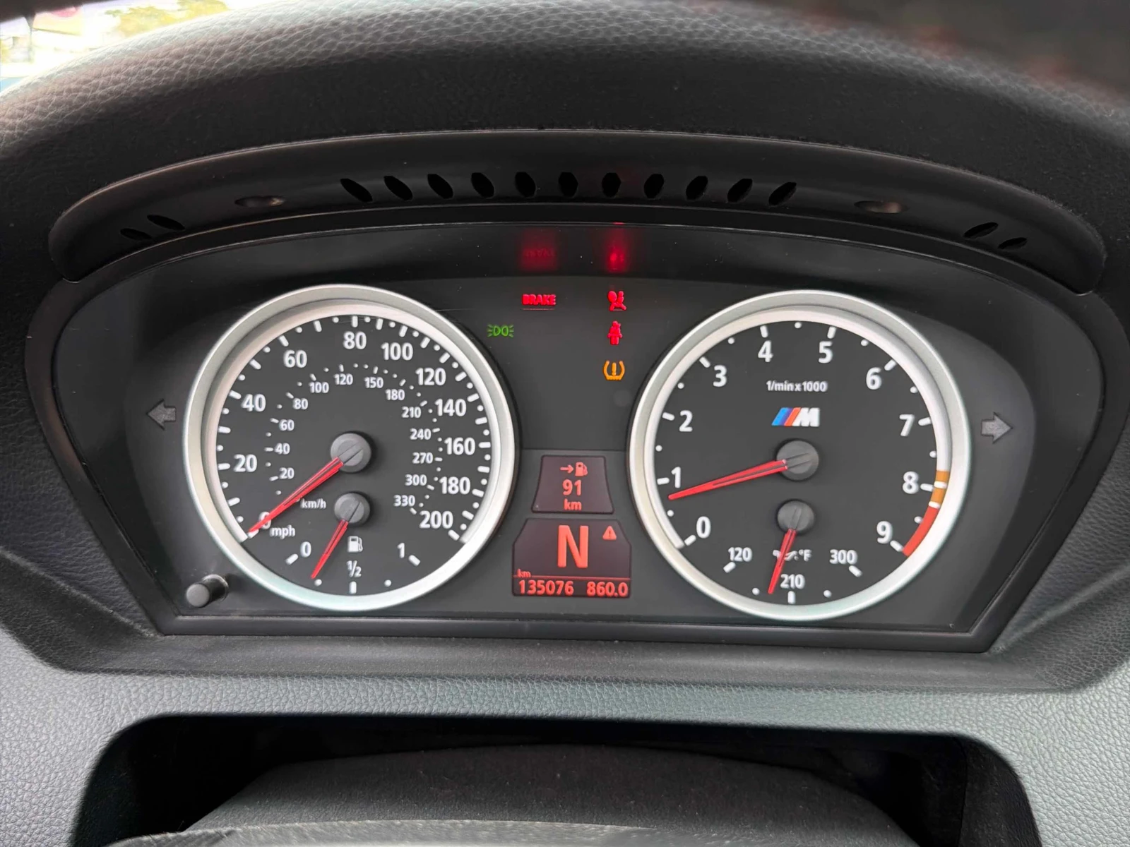 BMW M6 * 2dr Cabriolet * CARFAX * , снимка 10 - Автомобили и джипове - 56145680