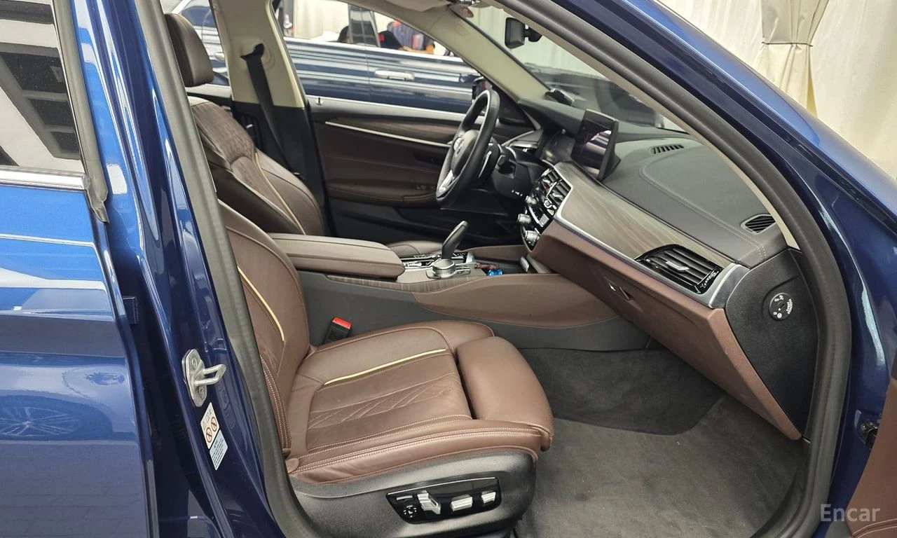 BMW 530 i* LUXURY* HARMAN* DISTRONIC* �����* �����* ������ | Mobile.bg � ����������� 9