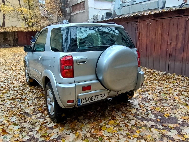 Toyota Rav4, снимка 10 - Автомобили и джипове - 48262232