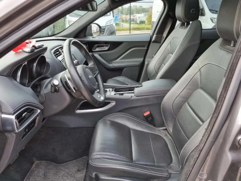 Jaguar F-PACE R-Sport, снимка 6 - Автомобили и джипове - 52598105
