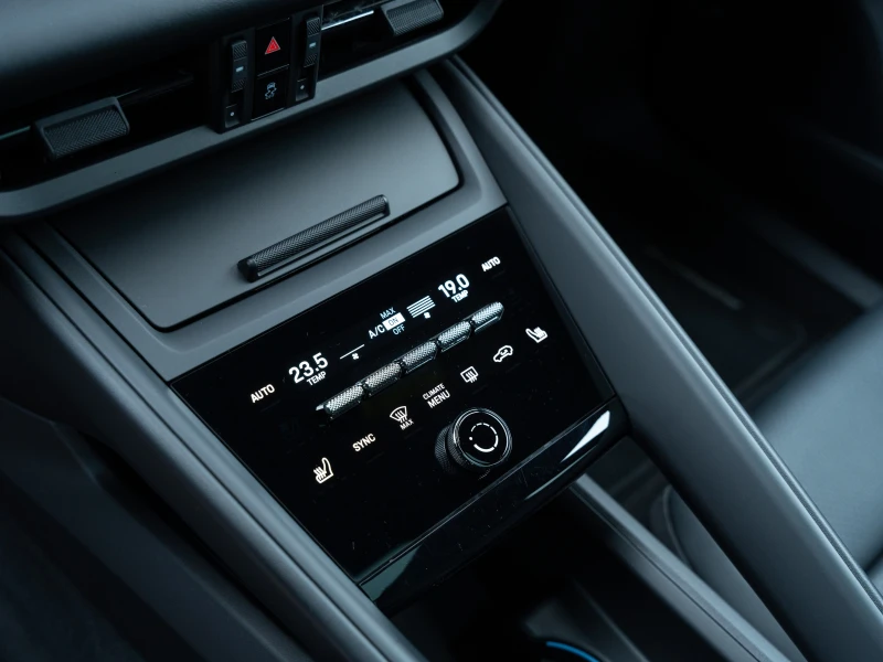 Porsche Macan 4S, снимка 11 - Автомобили и джипове - 52527243