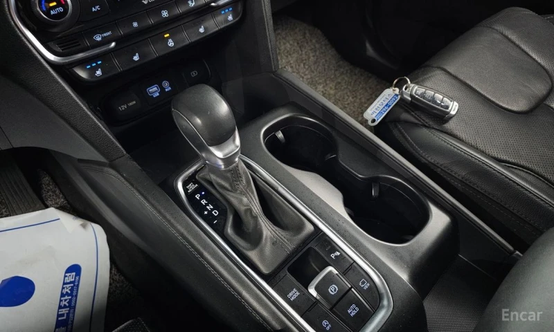 Hyundai Santa fe, снимка 9 - Автомобили и джипове - 53077699