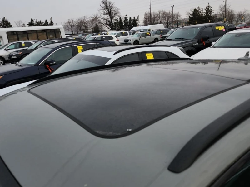 Audi Q5 * PROGRESSIV * CARFAX * БЕЗ ПЪРВОНАЧАЛНА ВНОСКА, снимка 17 - Автомобили и джипове - 53090996