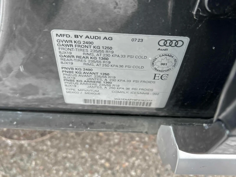Audi Q5 * Progressiv/ CARFAX /MATRIX/DISTRONIC/, снимка 11 - Автомобили и джипове - 53323626