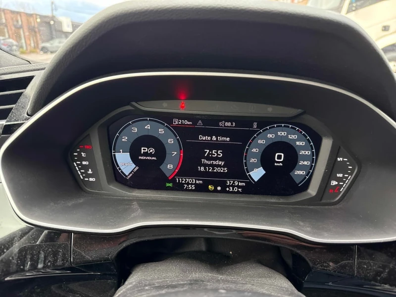 Audi Q3 * 45 TFSI quattro * CARFAX * ЦЕНА ДО БГ, снимка 8 - Автомобили и джипове - 53444719