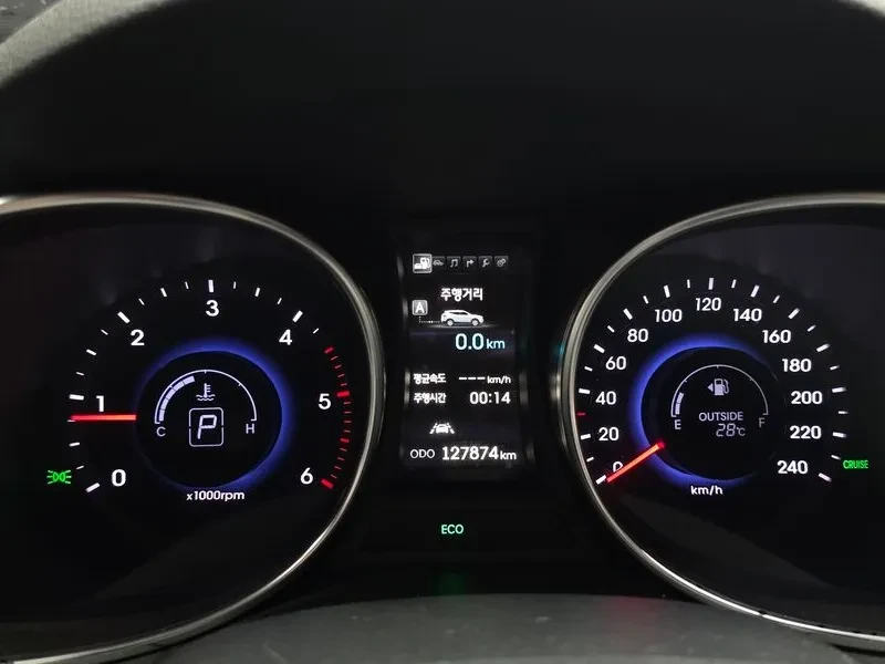 Hyundai Santa fe 2.0 CRDi 4WD - САМО 30% АВАНС, снимка 8 - Автомобили и джипове - 56159104