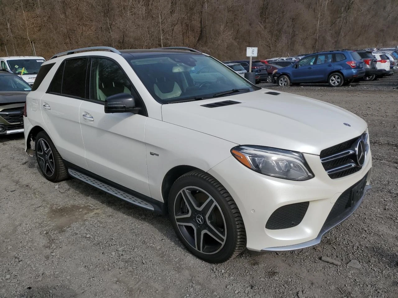 Mercedes-Benz GLE 43 AMG 4MATIC* Harman/Kardon* Камера* Keyless* Пано - изображение 3